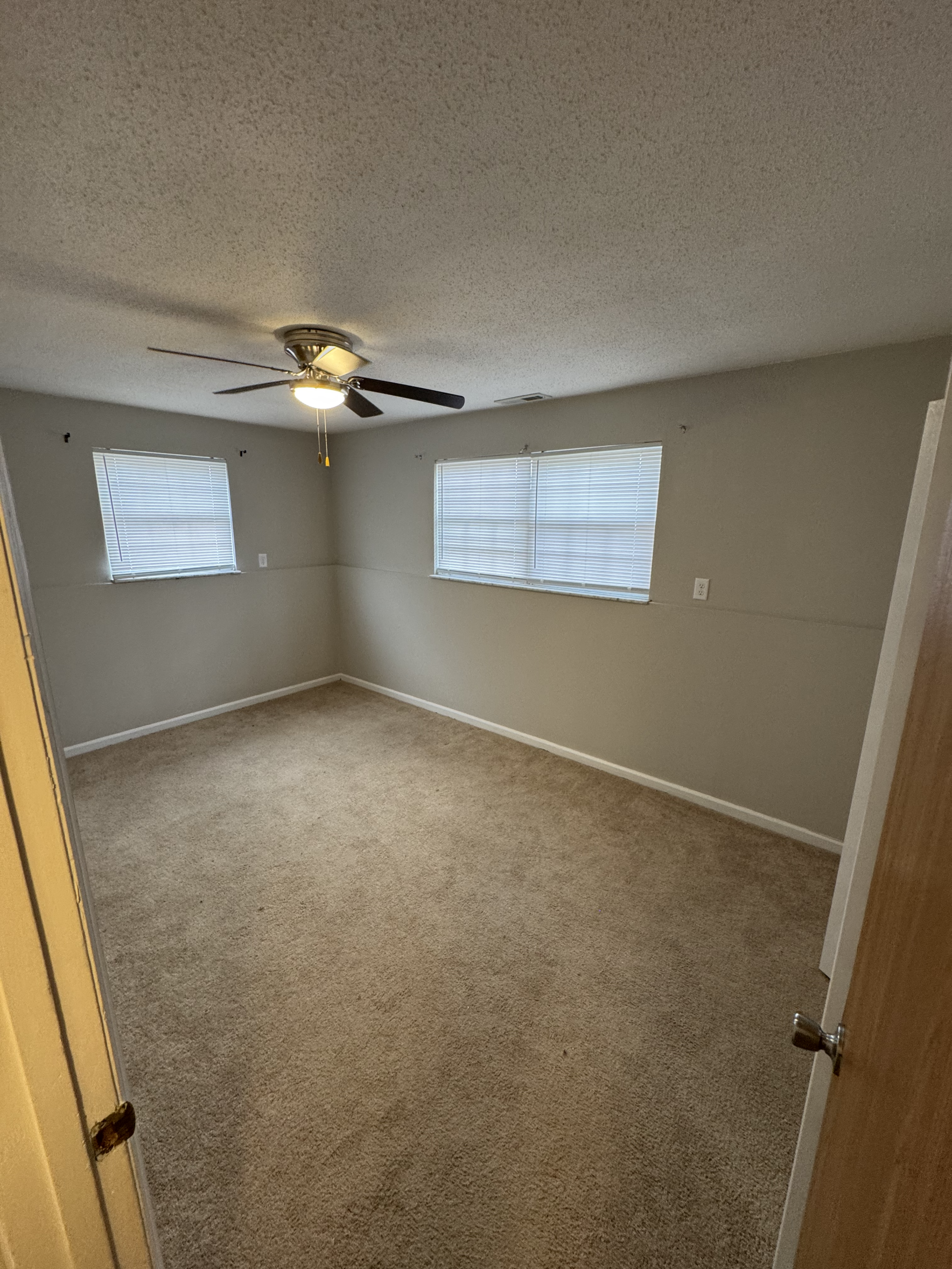 Apple Orchard Apartments in Springfield, IL