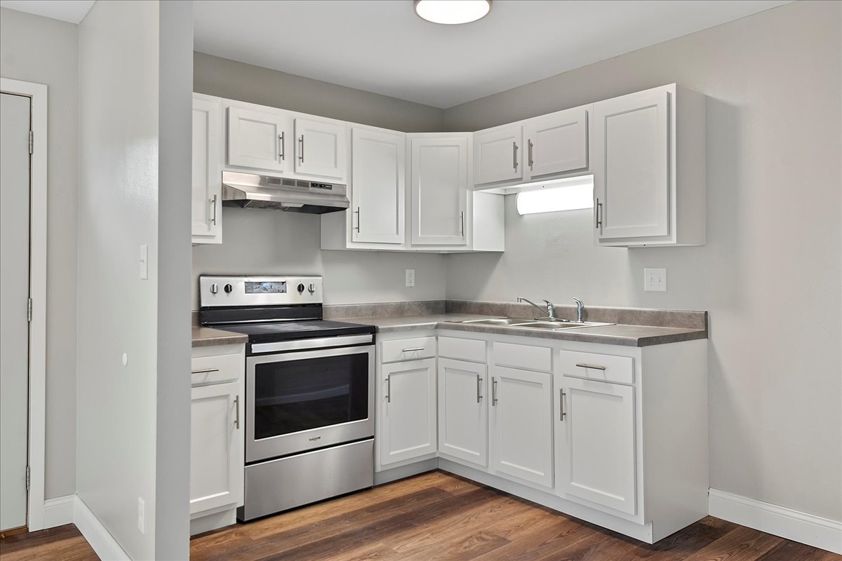 The District Apartments in Springfield, IL