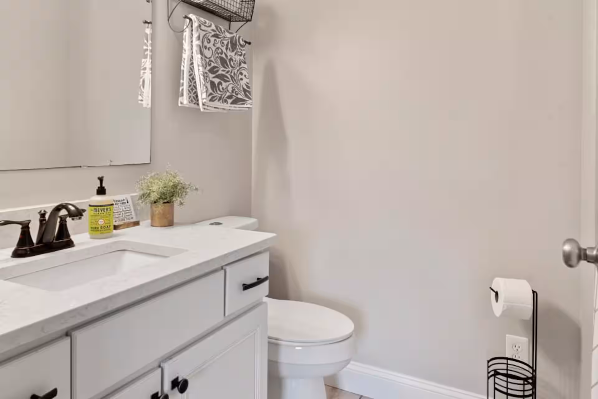 The Archer Home – Short-Term Rental in Springfield, IL