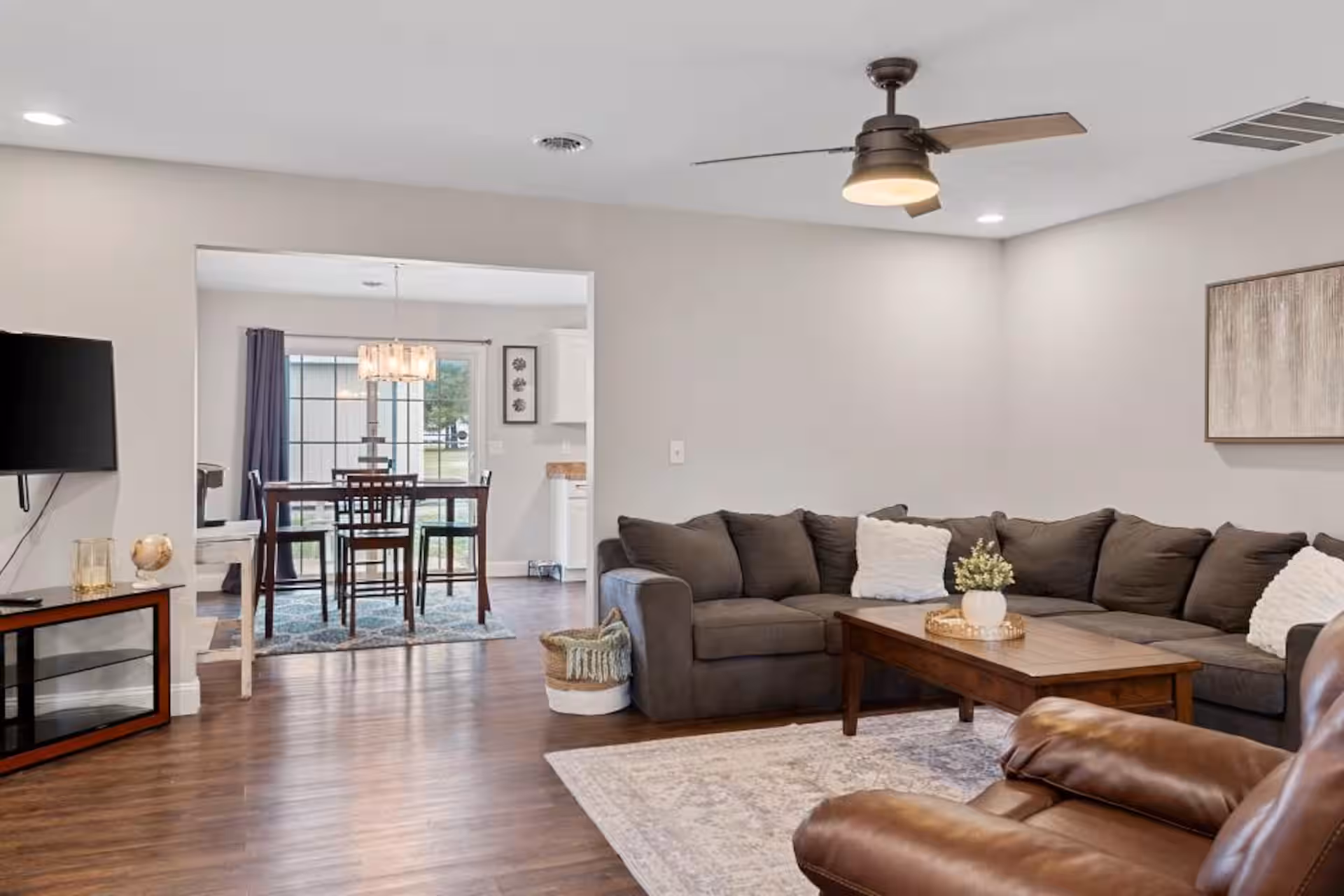 The Archer Home – Short-Term Rental in Springfield, IL