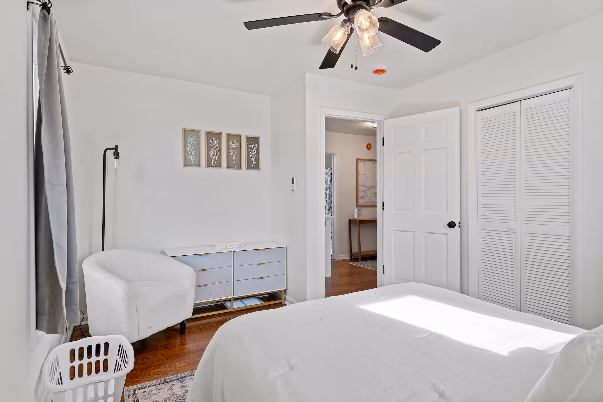 The Archer Homestead – Springfield, IL Short-Term Rental