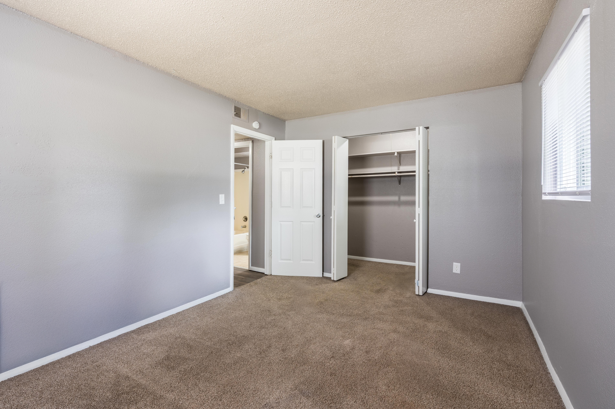 3TEN Apartments in Springfield, IL